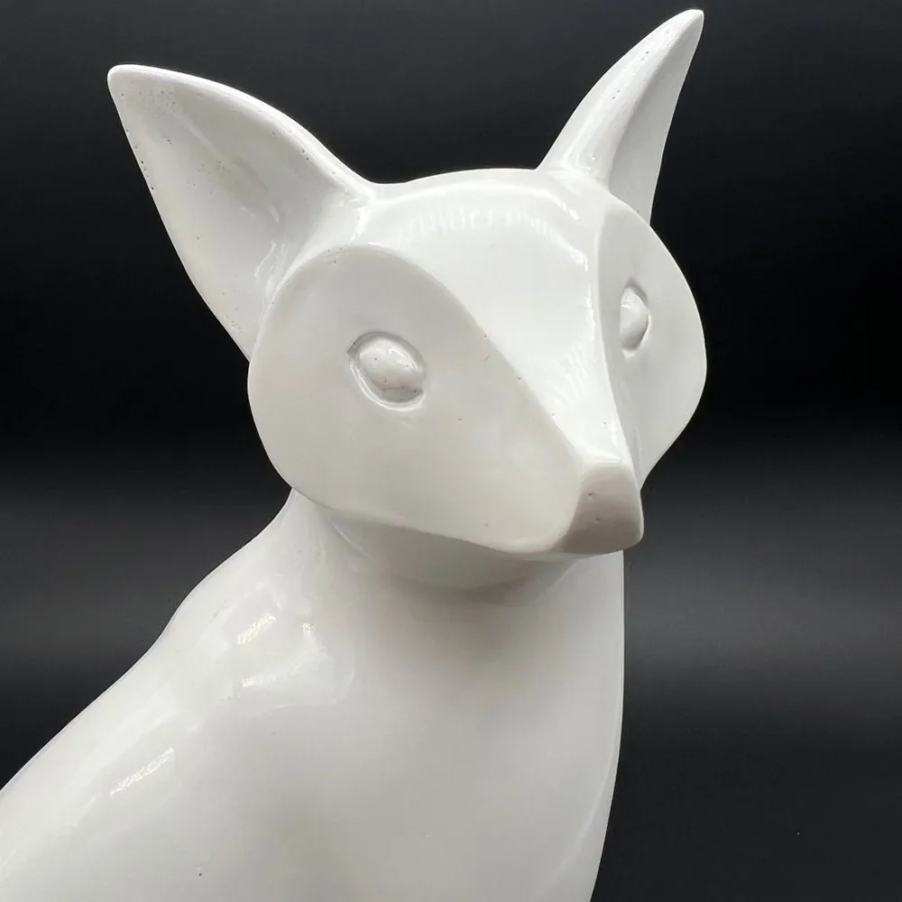Chic White Minimalist Cat Decor